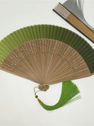 Simple floral green folding fan